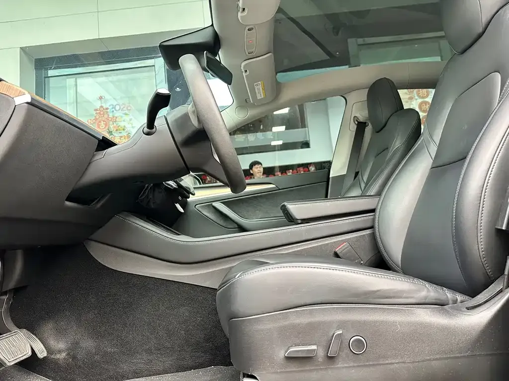 Tesla Model Y 2022 из CN, фото 10