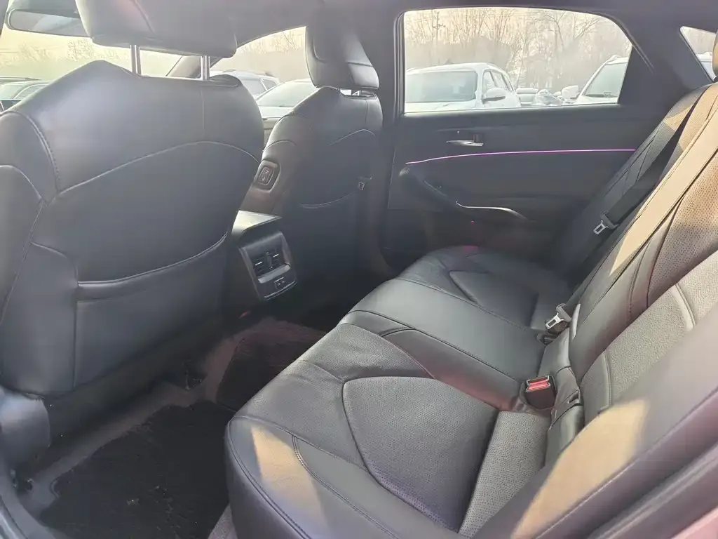 Toyota Avalon 2024 из CN, фото 4