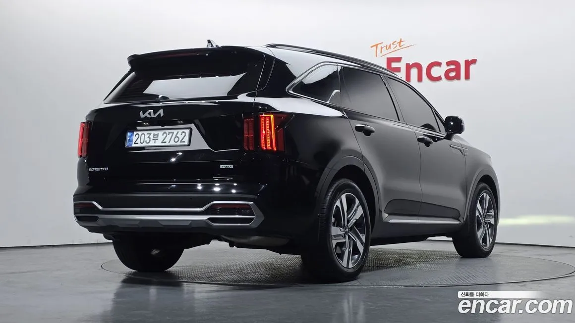 Kia Sorento 2023 из KR, фото 2