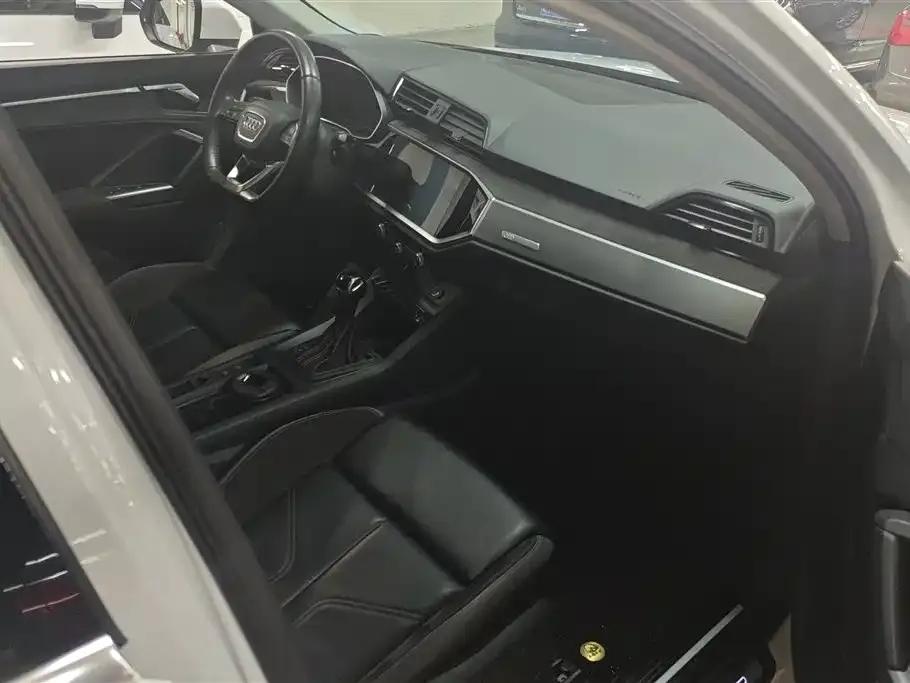 Audi Q3 Sportback 2021 из CN, фото 10
