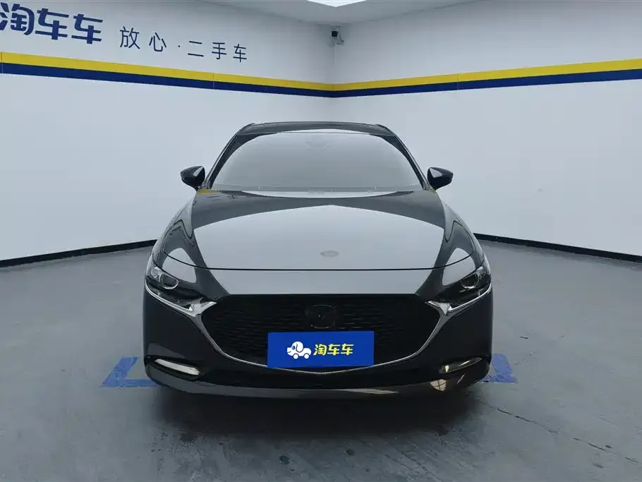 Mazda 3 Axela 2022 из CN, фото 4