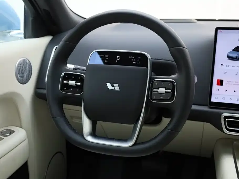 Li Auto L8 2025 из CN, фото 8