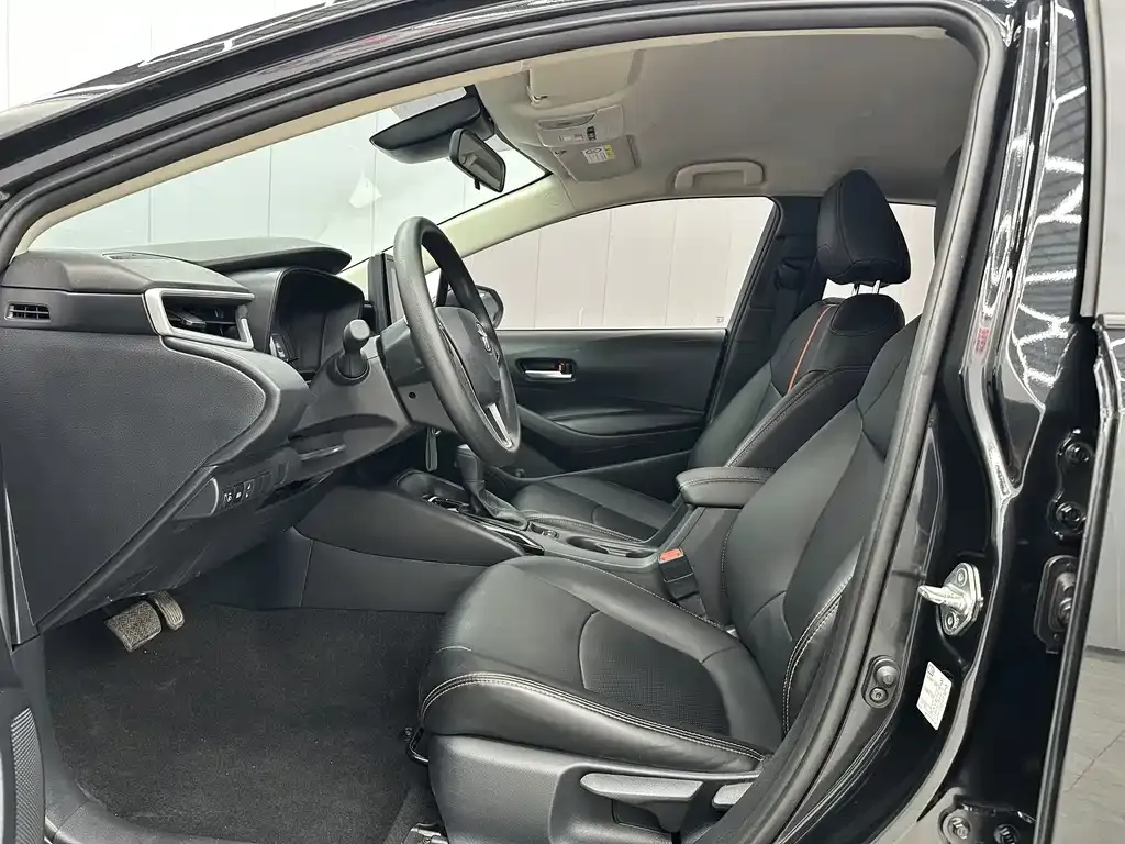 Toyota Corolla 2023 из CN, фото 8