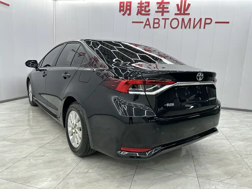 Toyota Corolla 2023 из CN, фото 4