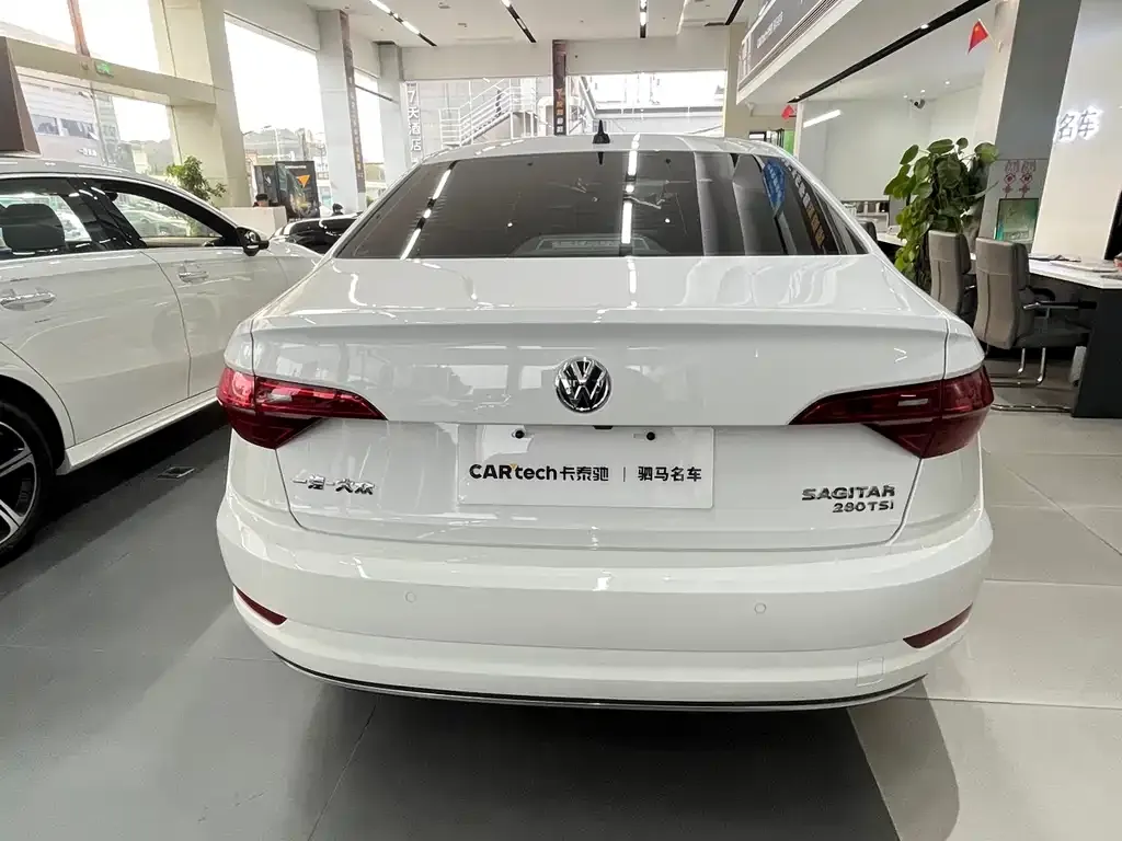 Volkswagen Sagitar 2022 из CN, фото 4