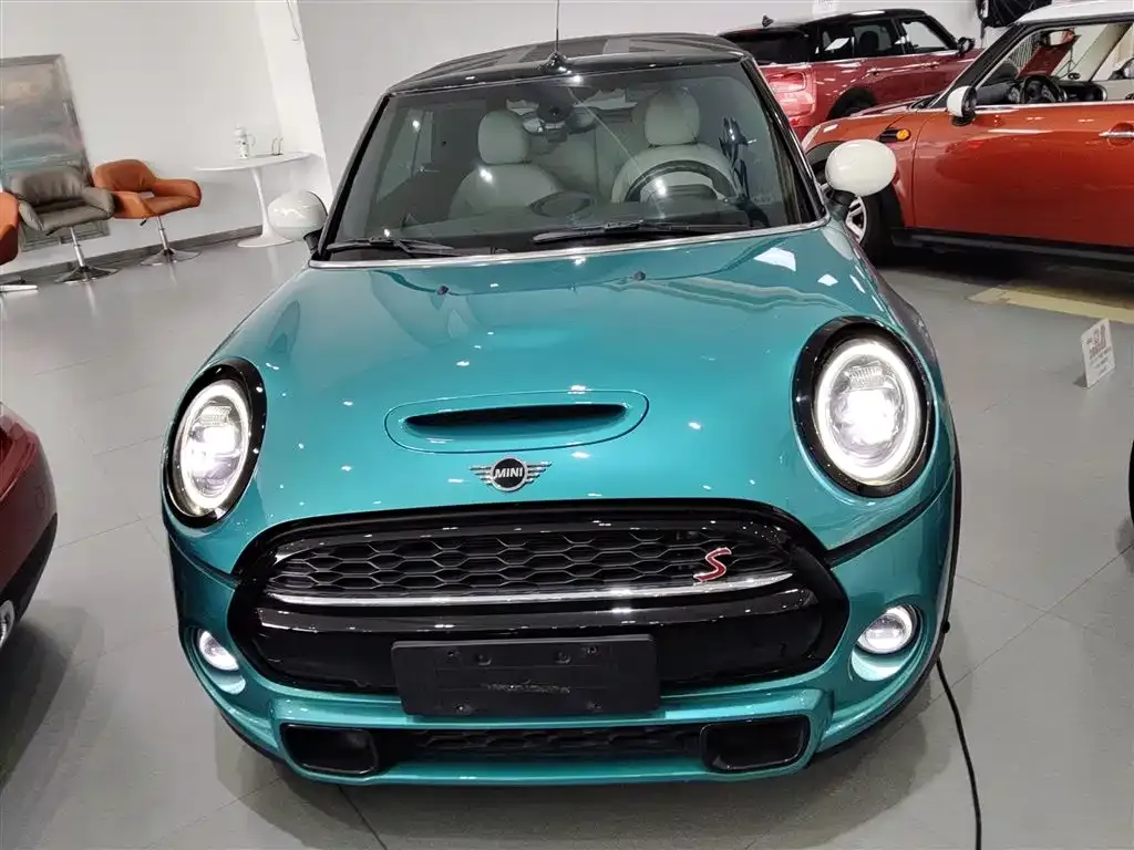 MINI Cooper (3-door) 2021 из CN, фото 4