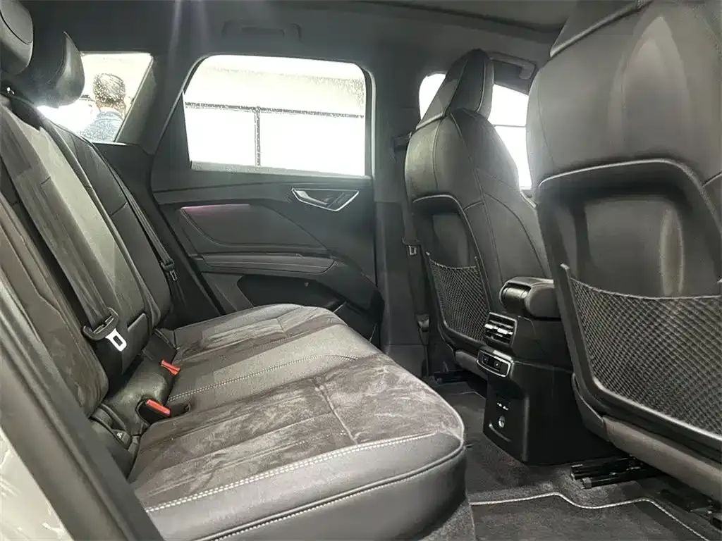 Audi Q4 e-tron 2022 из CN, фото 8