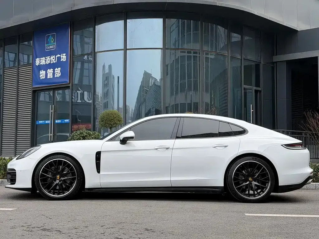 Porsche Panamera 2024 из CN, фото 8