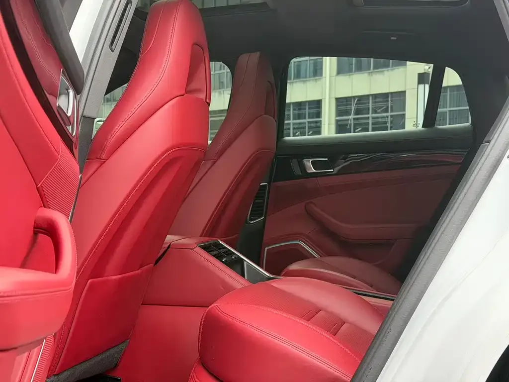 Porsche Panamera 2024 из CN, фото 3
