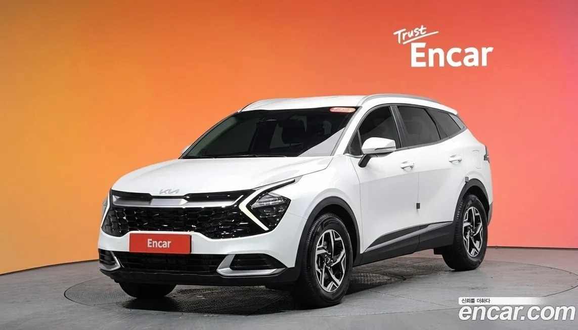 Kia Sportage — фото 1