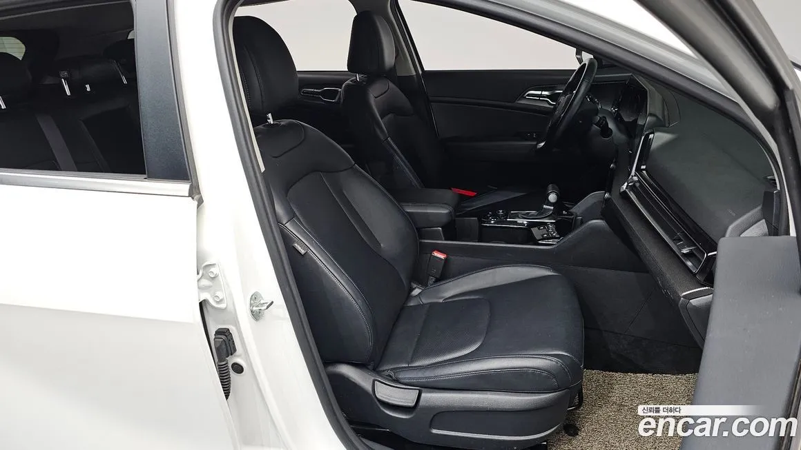 Kia Sportage — фото 9