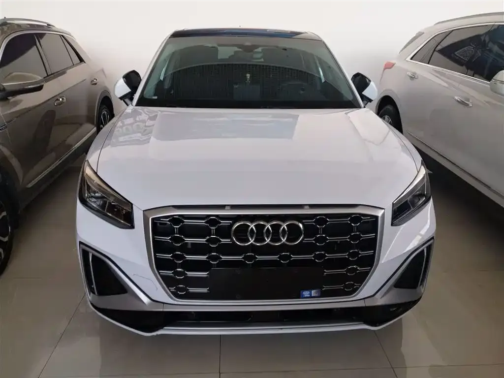 Audi Q2L 2023 из CN, фото 7