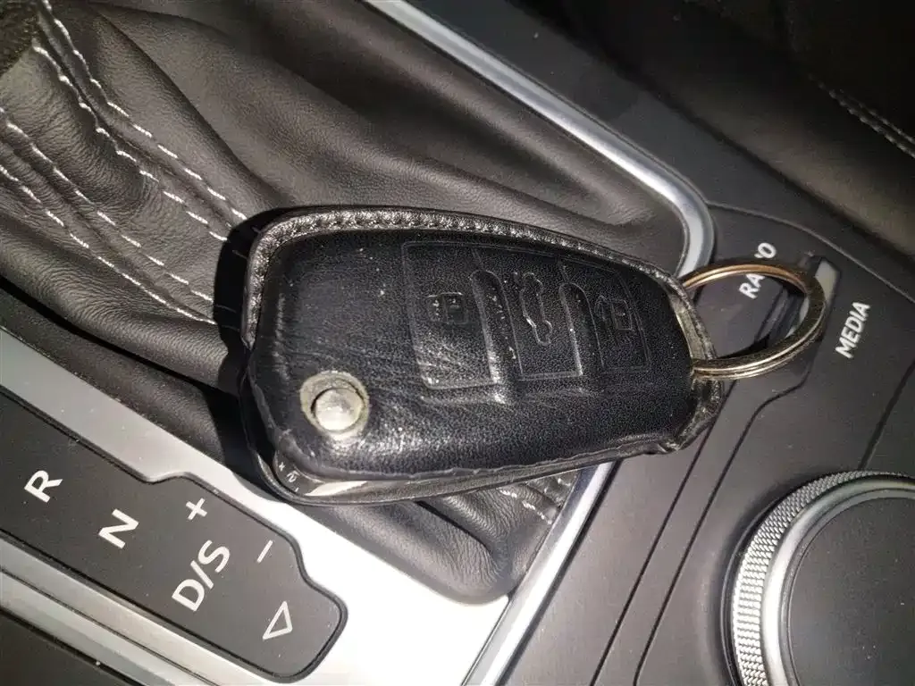 Audi Q2L 2023 из CN, фото 9