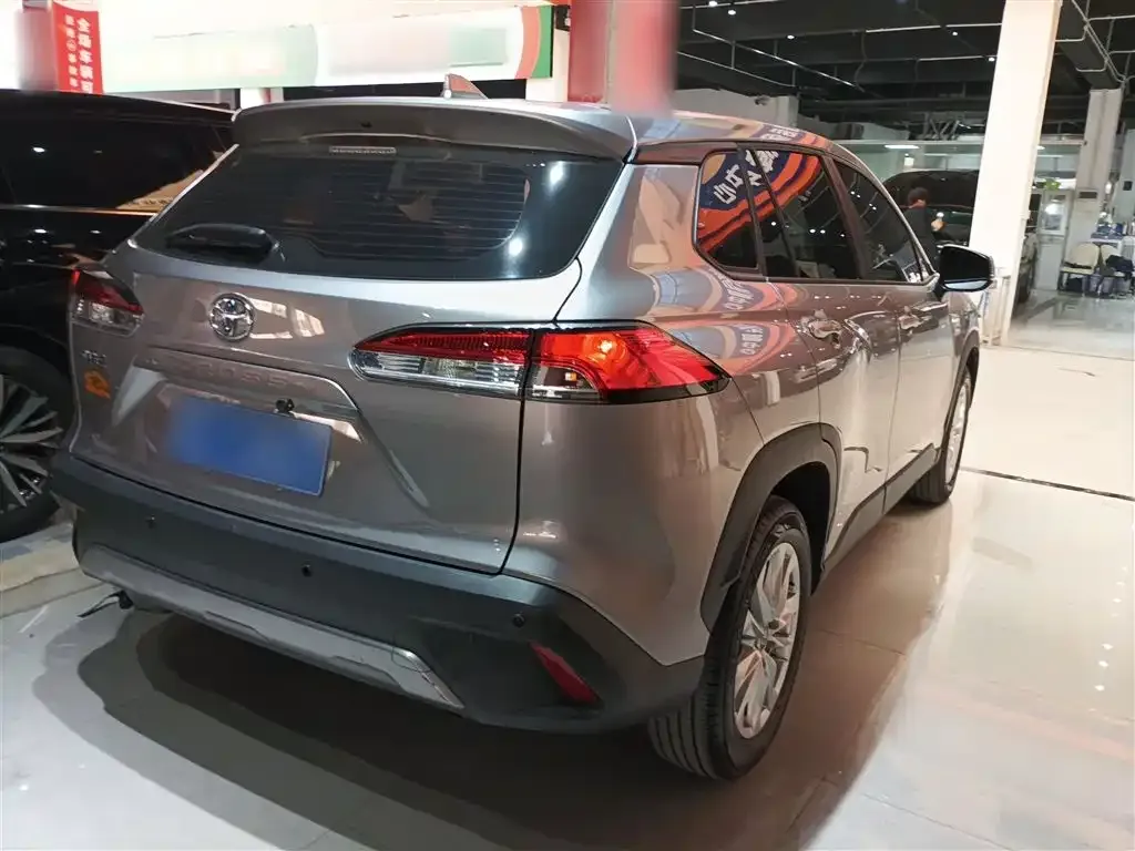 Toyota Corolla Cross 2024 из CN, фото 6