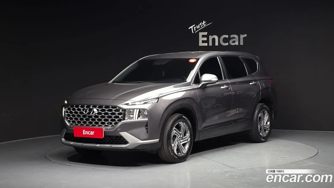 Hyundai Santafe — фото 1