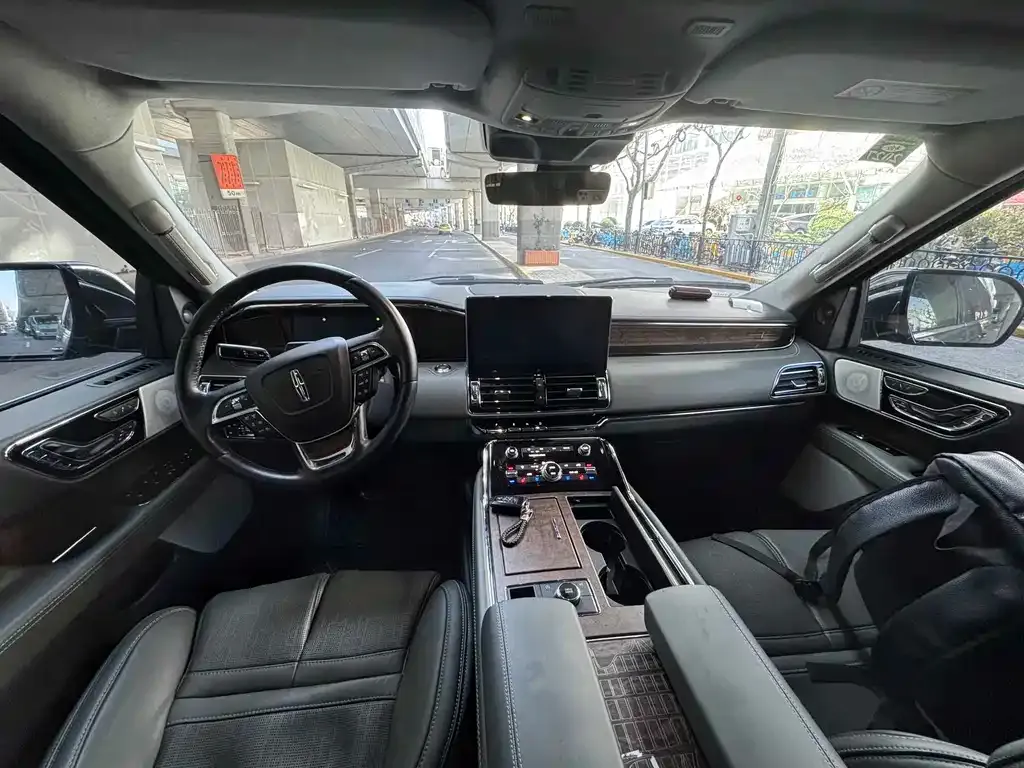 Lincoln Navigator 2023 из CN, фото 6