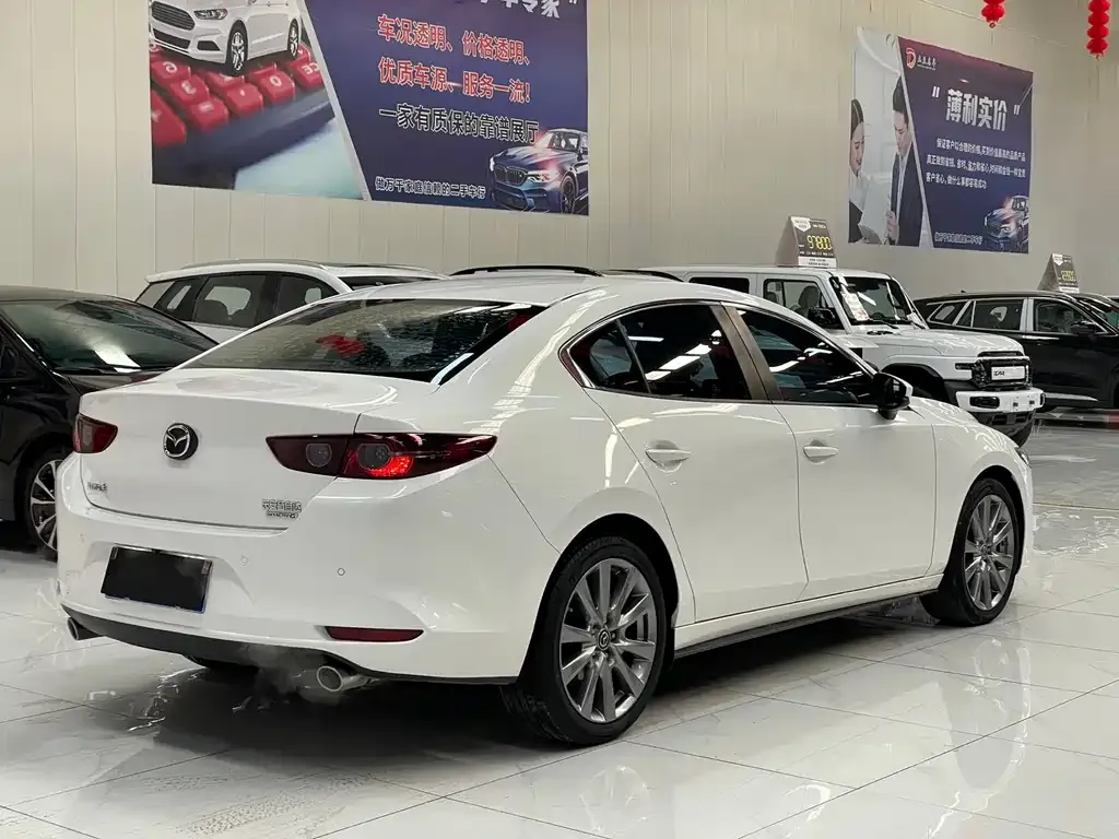 Mazda 3 Axela 2021 из CN, фото 5