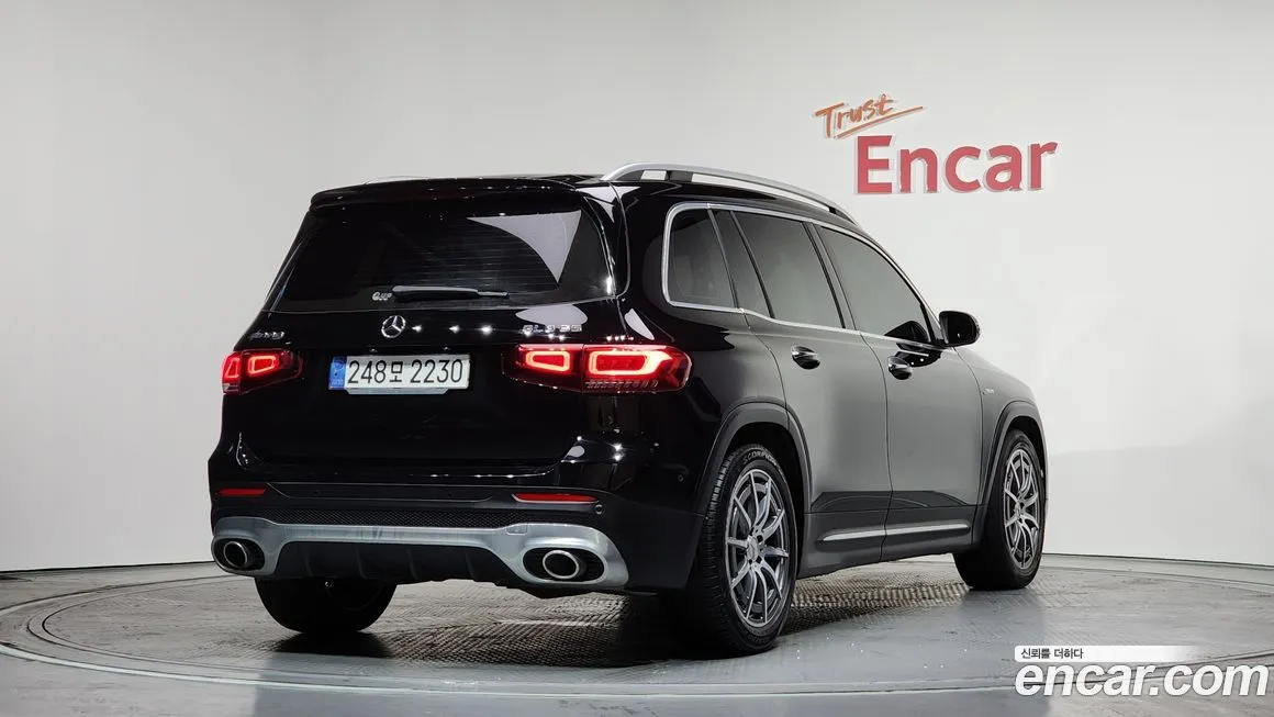 Mercedes-Benz GLB-Class — фото 2