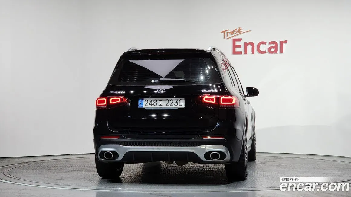 Mercedes-Benz GLB-Class — фото 5