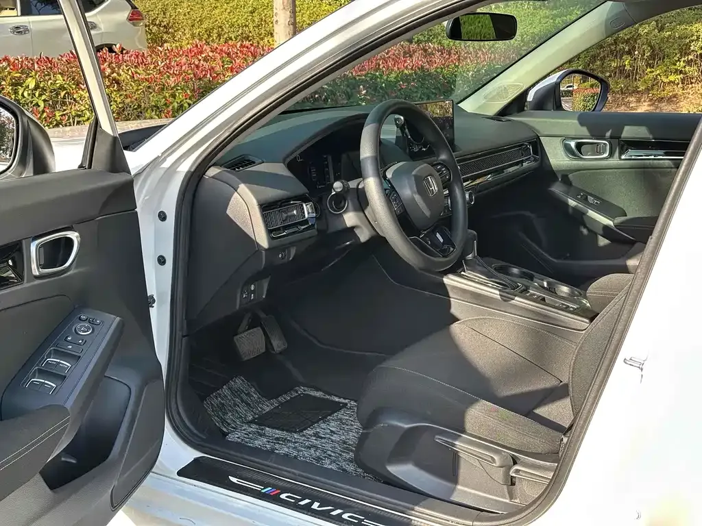Honda Civic 2022 из CN, фото 3