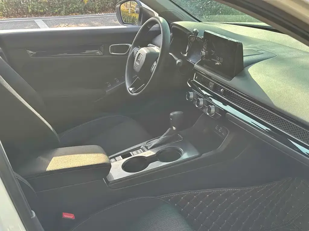 Honda Civic 2022 из CN, фото 6