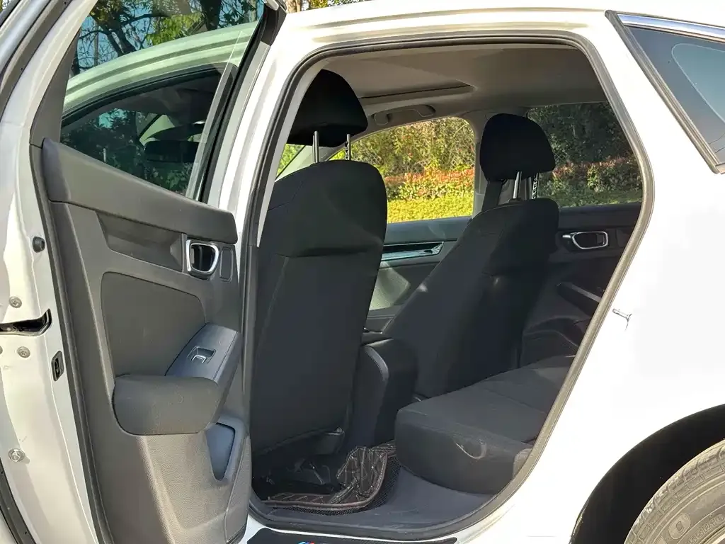 Honda Civic 2022 из CN, фото 2