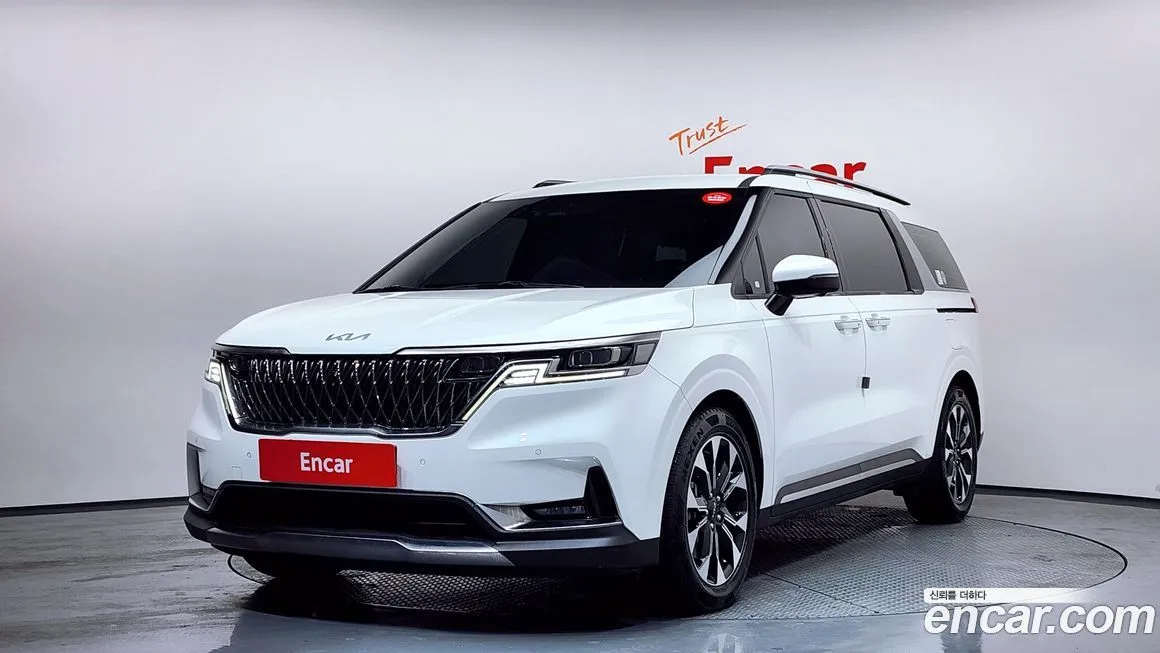 Kia Carnival 2023 из KR, фото 1
