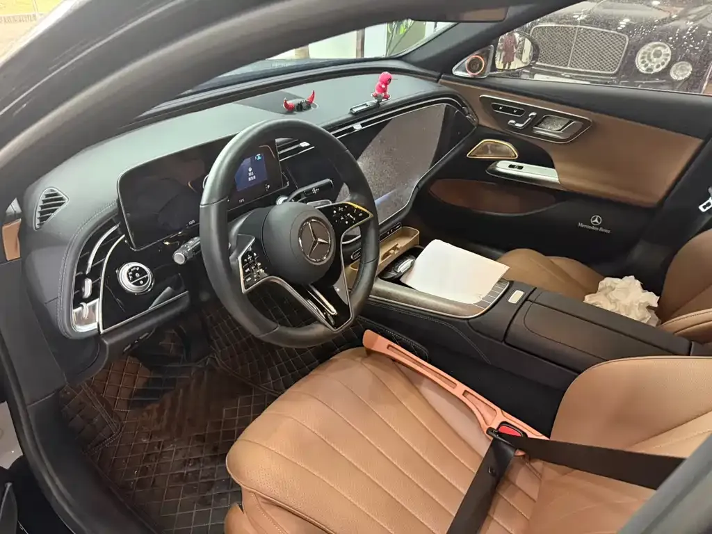 Mercedes-Benz E-Class 2025 из CN, фото 7