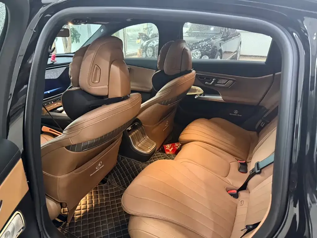 Mercedes-Benz E-Class 2025 из CN, фото 3