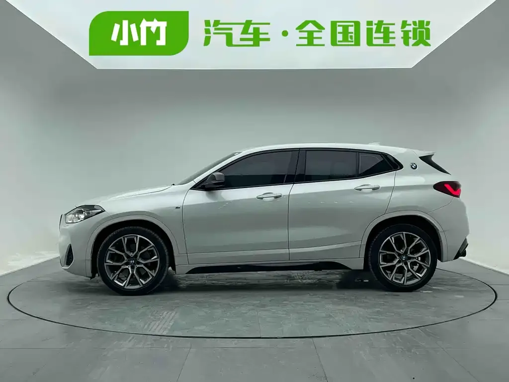 BMW X2 2021 из CN, фото 2