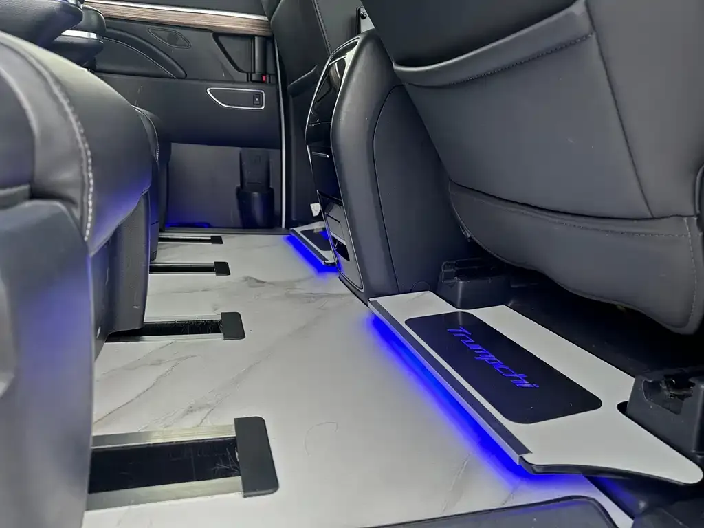 GAC Motor Trumpchi M8 — фото 2