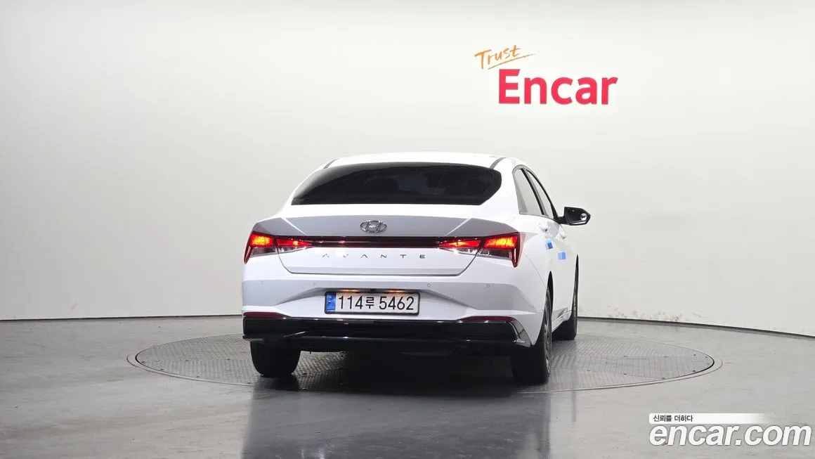 Hyundai AVANTE 2023 из KR, фото 3