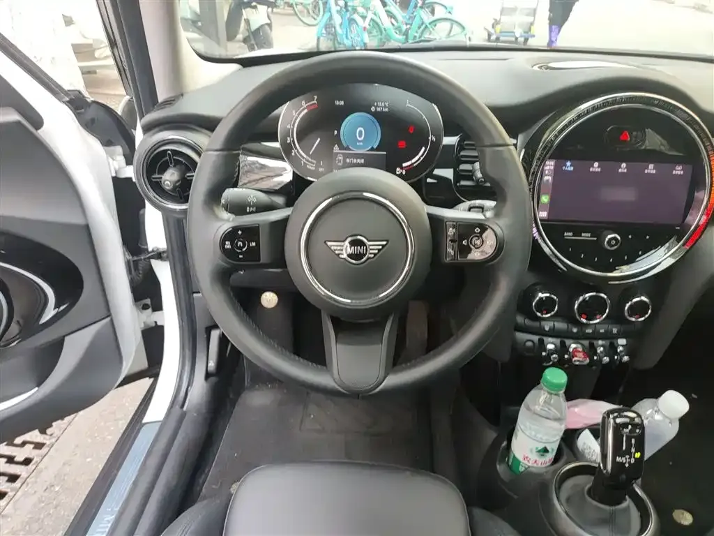 MINI Cooper (3-door) 2023 из CN, фото 10