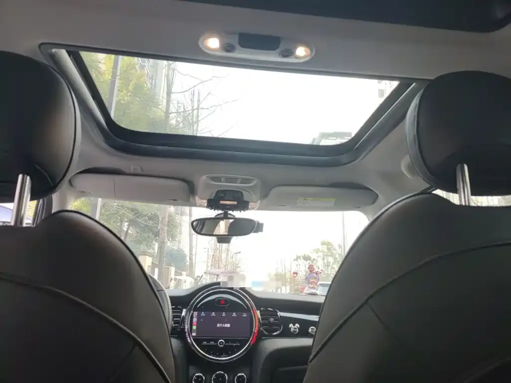 MINI Cooper (3-door) 2023 из CN, фото 4