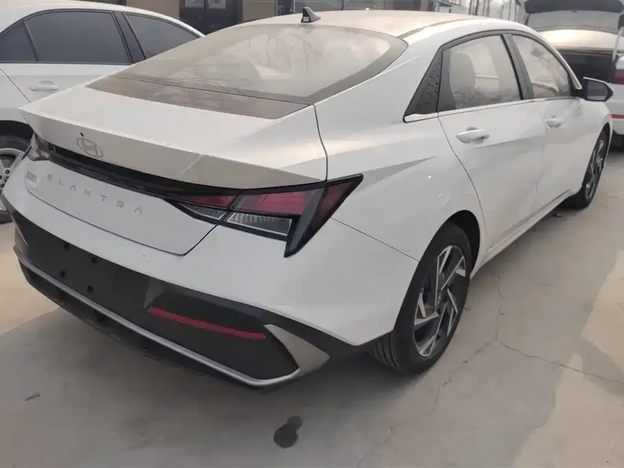Hyundai Elantra 2025 из CN, фото 6