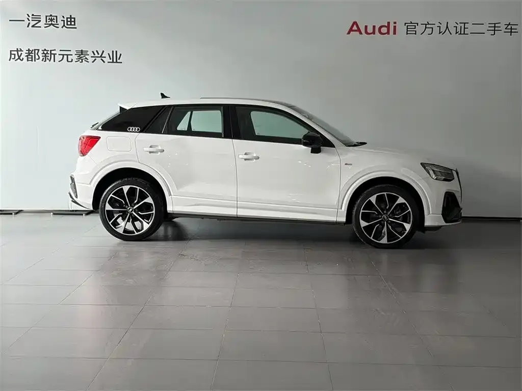 Audi Q2L 2024 из CN, фото 6