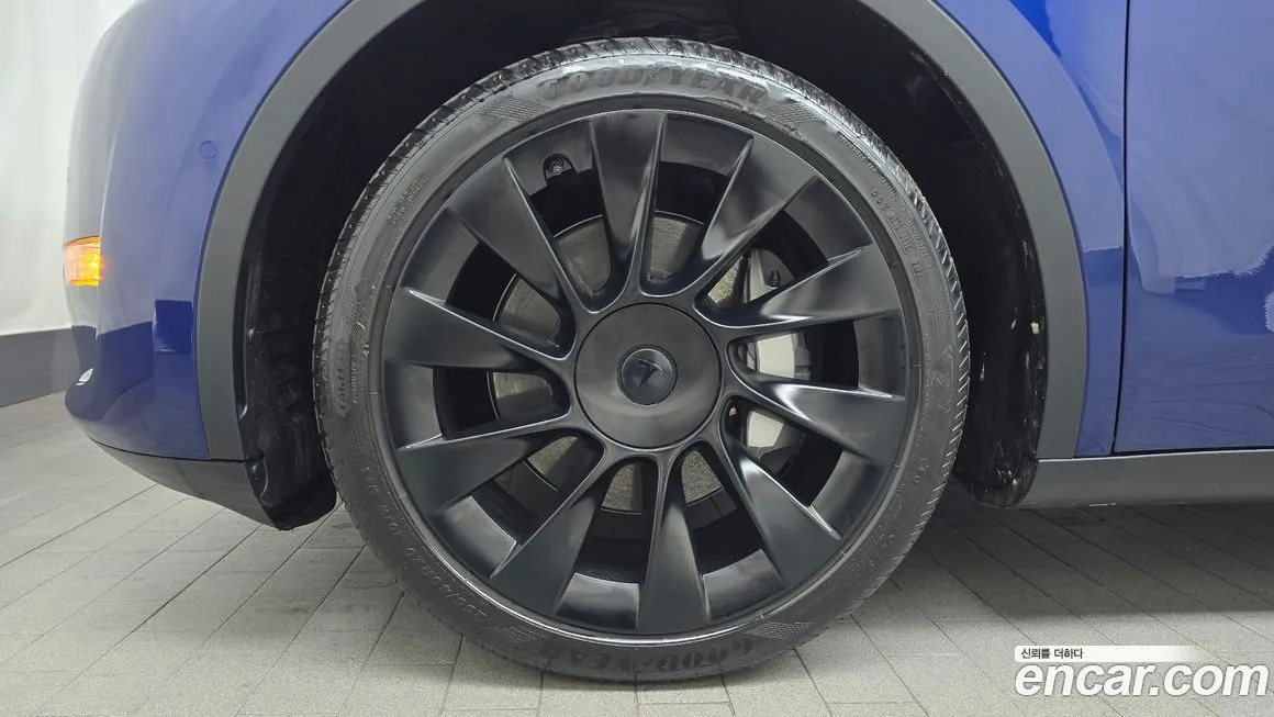 Tesla Model Y 2021 из KR, фото 7