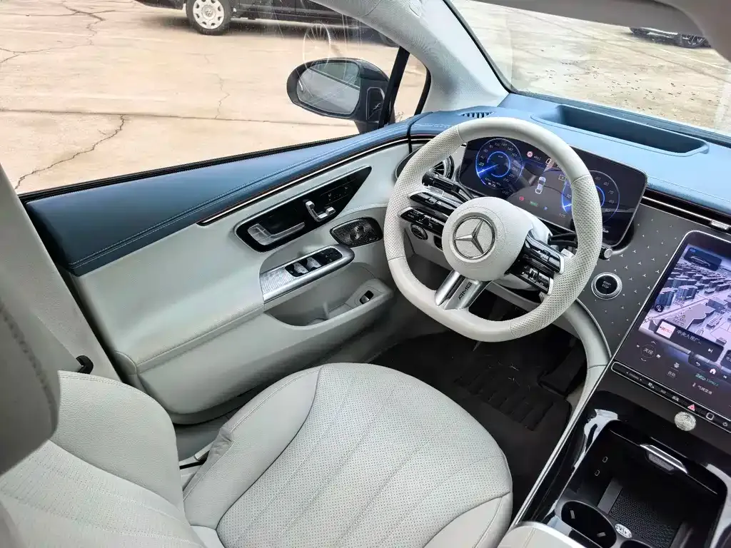 Mercedes-Benz EQE 2023 из CN, фото 3