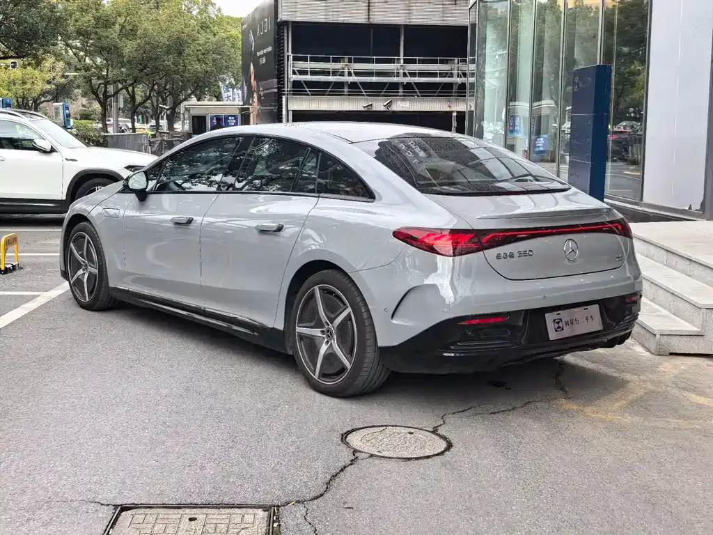 Mercedes-Benz EQE 2023 из CN, фото 9