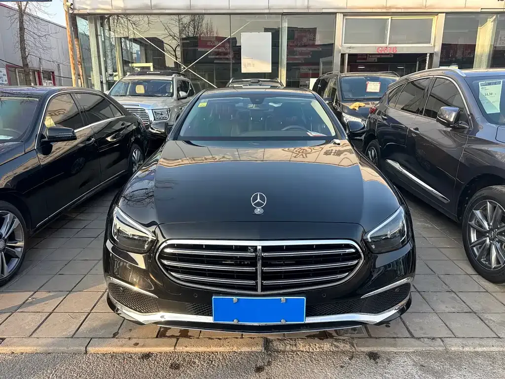 Mercedes-Benz E-Class 2022 из CN, фото 1