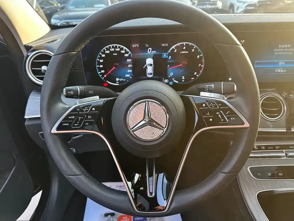 Mercedes-Benz E-Class 2022 из CN, фото 5