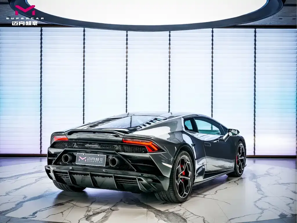 Lamborghini Huracan — фото 5