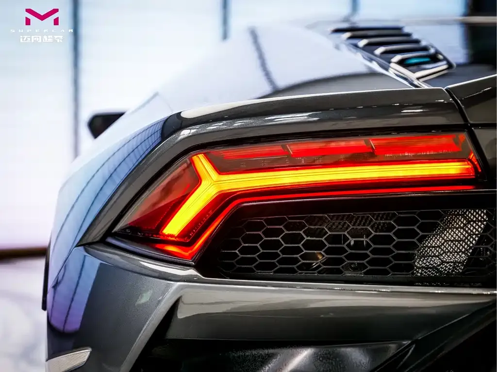 Lamborghini Huracan — фото 9