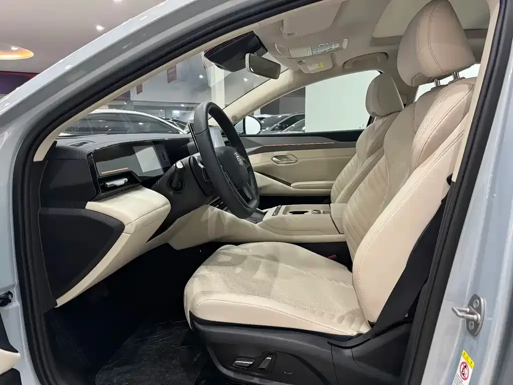 BYD Qin L 2025 из CN, фото 4