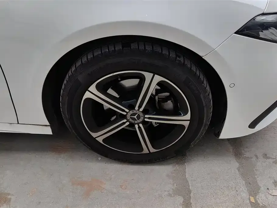 Mercedes-Benz A-Class 2023 из CN, фото 2