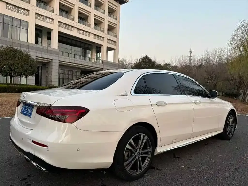 Mercedes-Benz E-Class 2021 из CN, фото 2