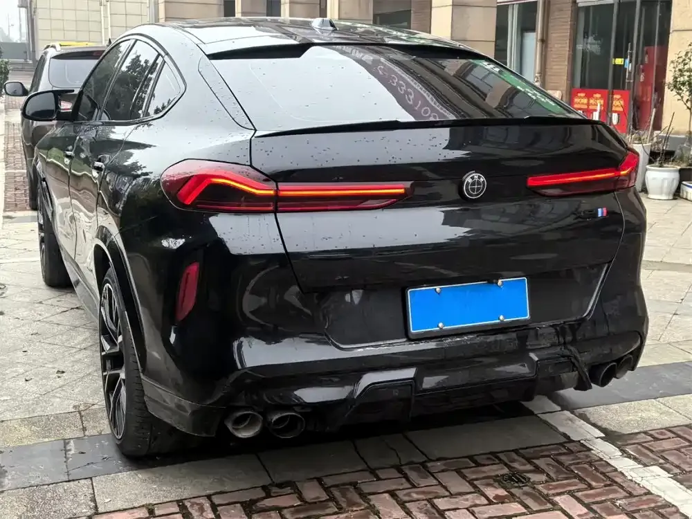 BMW X6 M 2023 из CN, фото 5