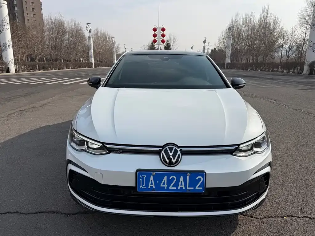 Volkswagen Golf 2021 из CN, фото 1