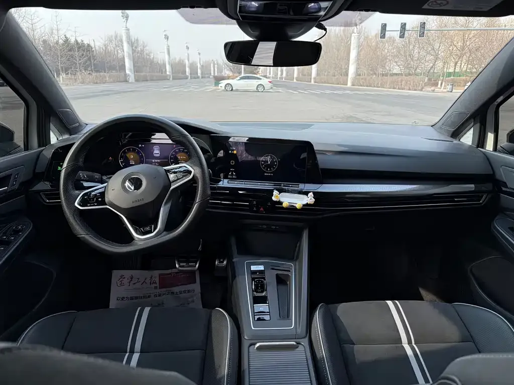 Volkswagen Golf 2021 из CN, фото 8