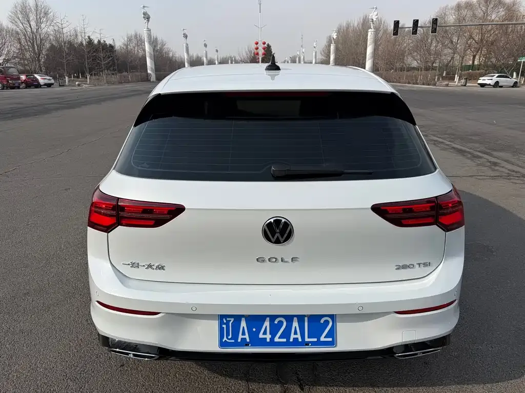 Volkswagen Golf 2021 из CN, фото 5